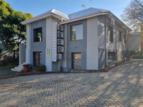 520  m² Commercial space