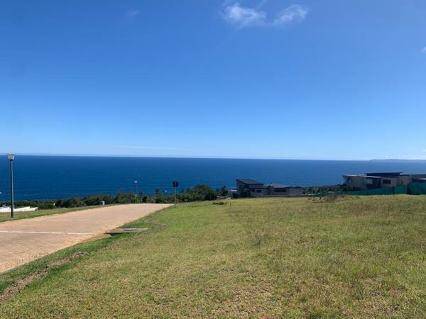 679 m² Land