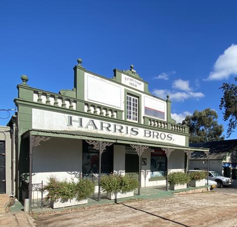 390  m² Industrial space