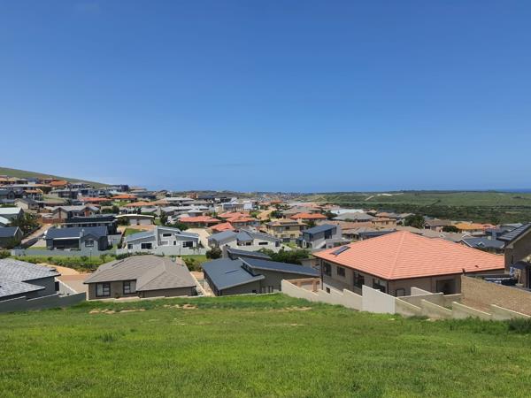 572 m² Land