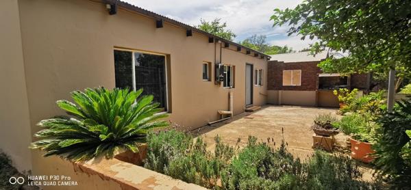 1 Bedroom House