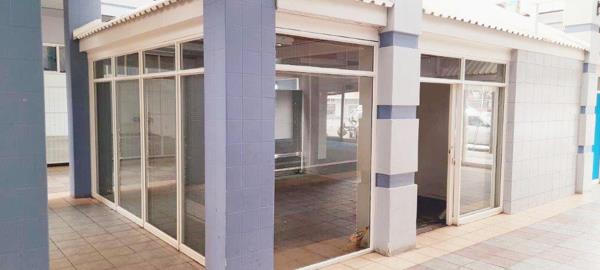 28  m² Commercial space