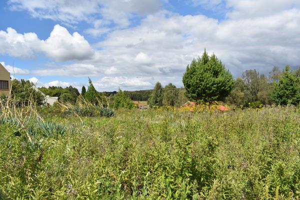 800 m² Land
