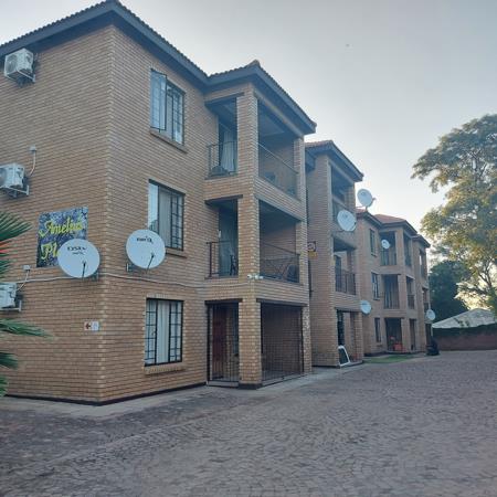 2 Bedroom Flat