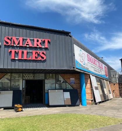 700  m² Commercial space