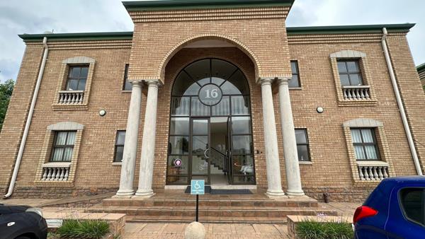 300 m² Commercial space