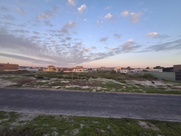 2 974 m² Land