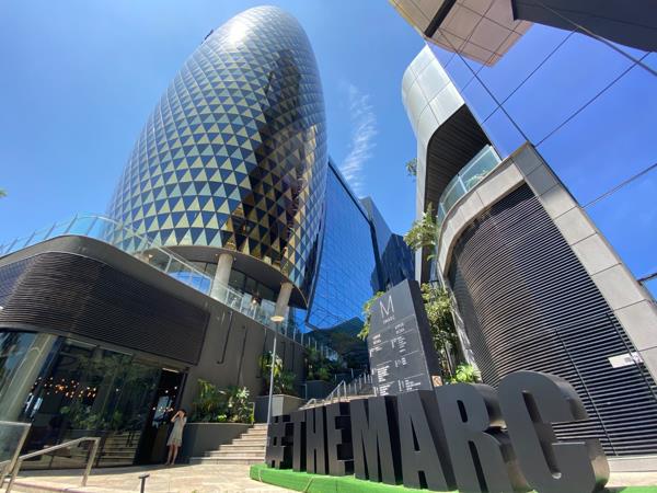 463  m² Commercial space