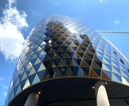 1 700 m² Commercial space