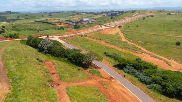 Photo of 1 208 m² Land available in Seaton Estate