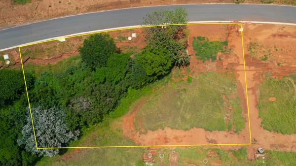 Photo of 1 208 m² Land available in Seaton Estate