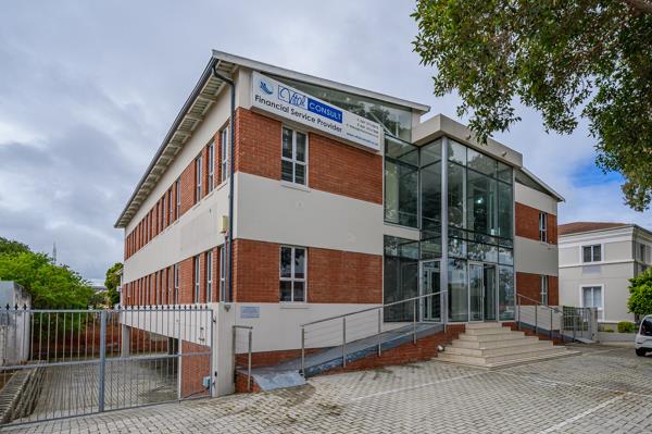 144.2  m² Office Space