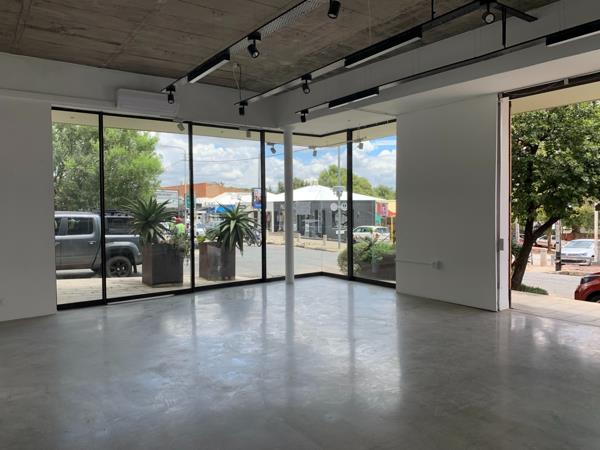 80  m² Retail Space