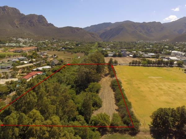 1.8 ha Land