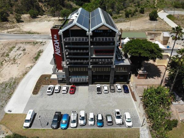 436  m² Commercial space