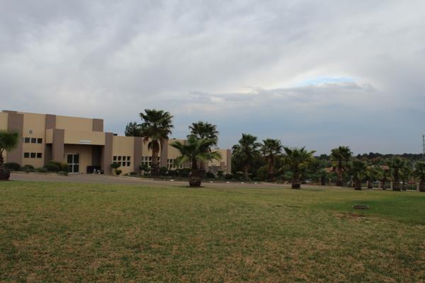 1 000  m² Industrial space