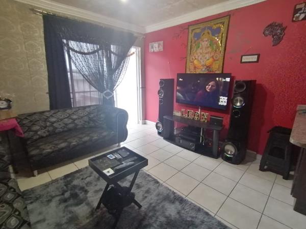 2 Bedroom Flat