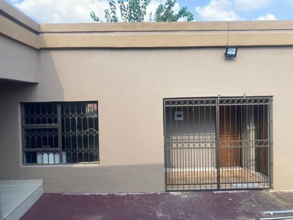 2 Bedroom Garden Cottage