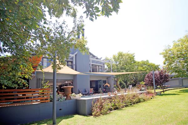 5 Bedroom House