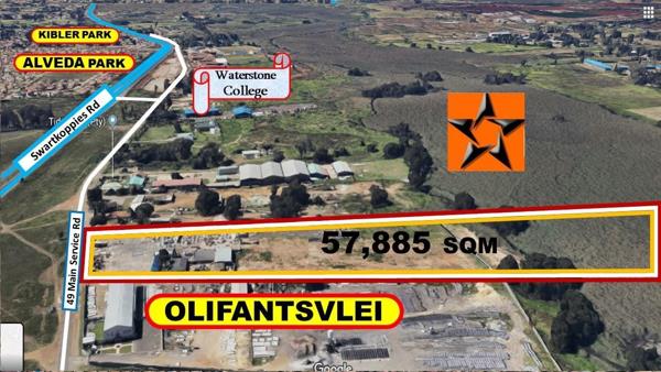 1 400  m² Commercial space