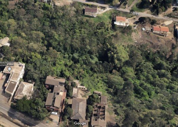 5 742 m² Land