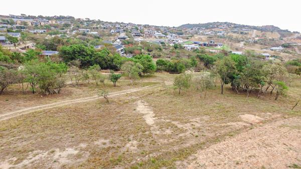 3 618 m² Land