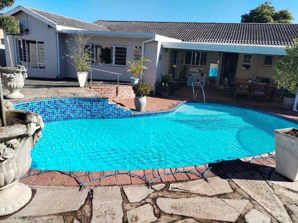 1 Bedroom Garden Cottage