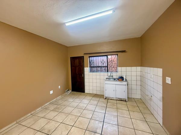 1 Bedroom Flat