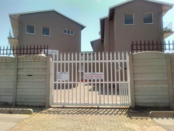 1.5 Bedroom Apartment