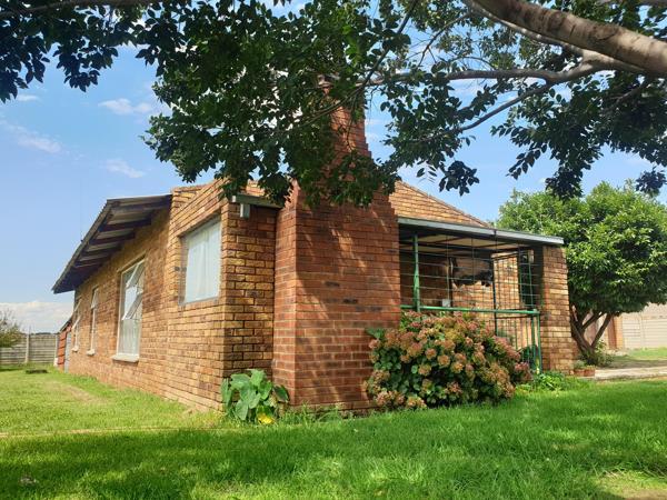 2 Bedroom House