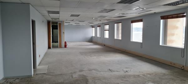 162  m² Office Space