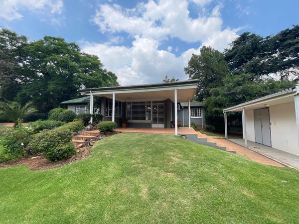 300  m² Commercial space