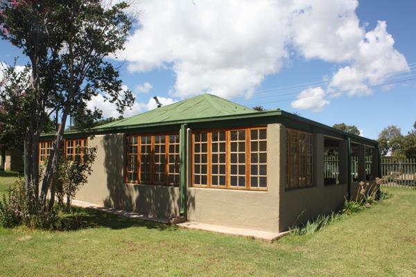 2 Bedroom House