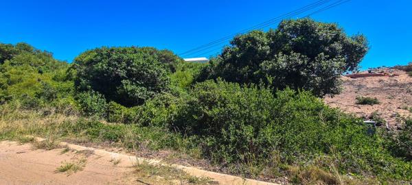 700 m² Land