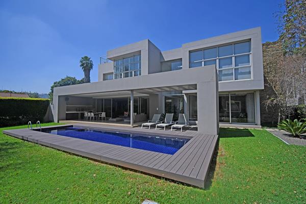 5 Bedroom House