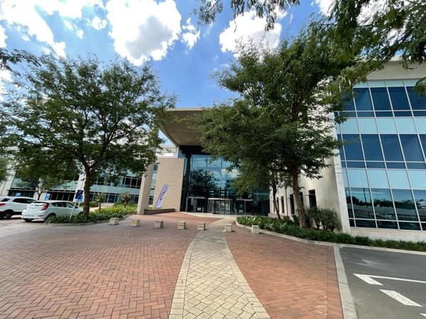 5 000 m² Commercial space