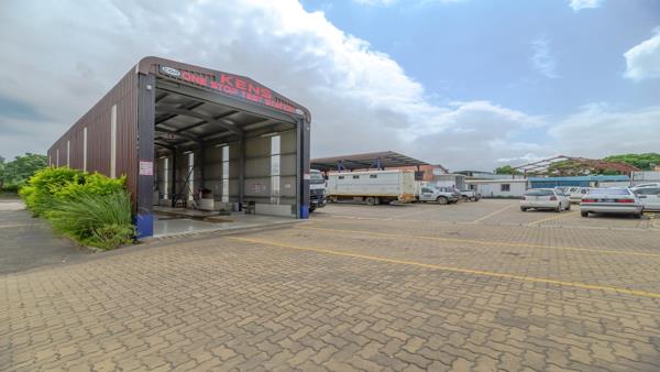 750  m² Commercial space