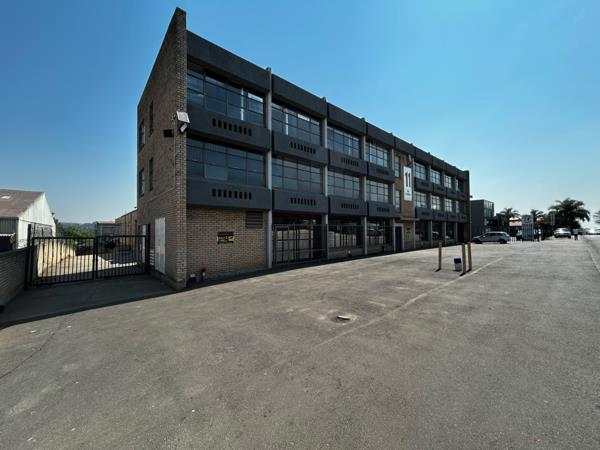 3 720 m² Industrial space