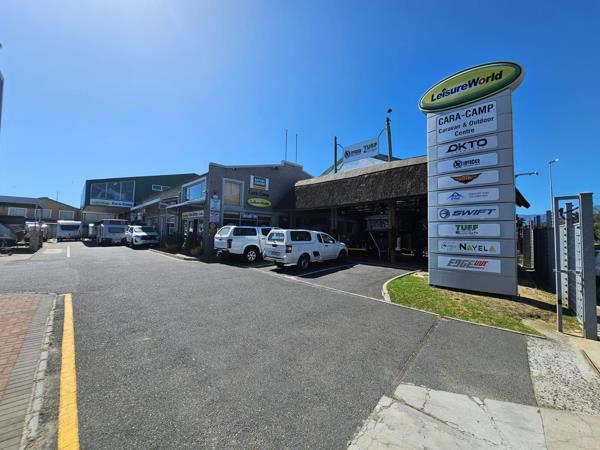 924  m² Industrial space