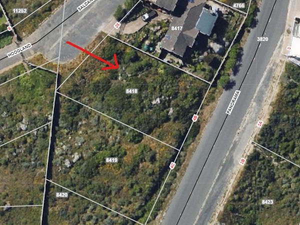985 m² Land