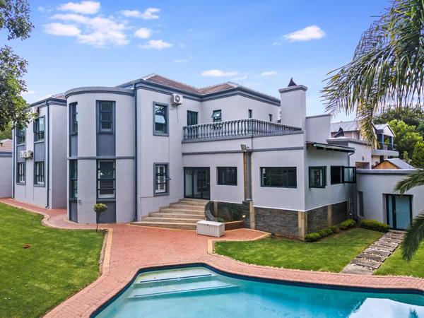 6 Bedroom House