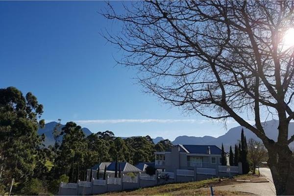 501 m² Land