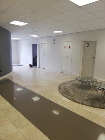 22.4  m² Office Space