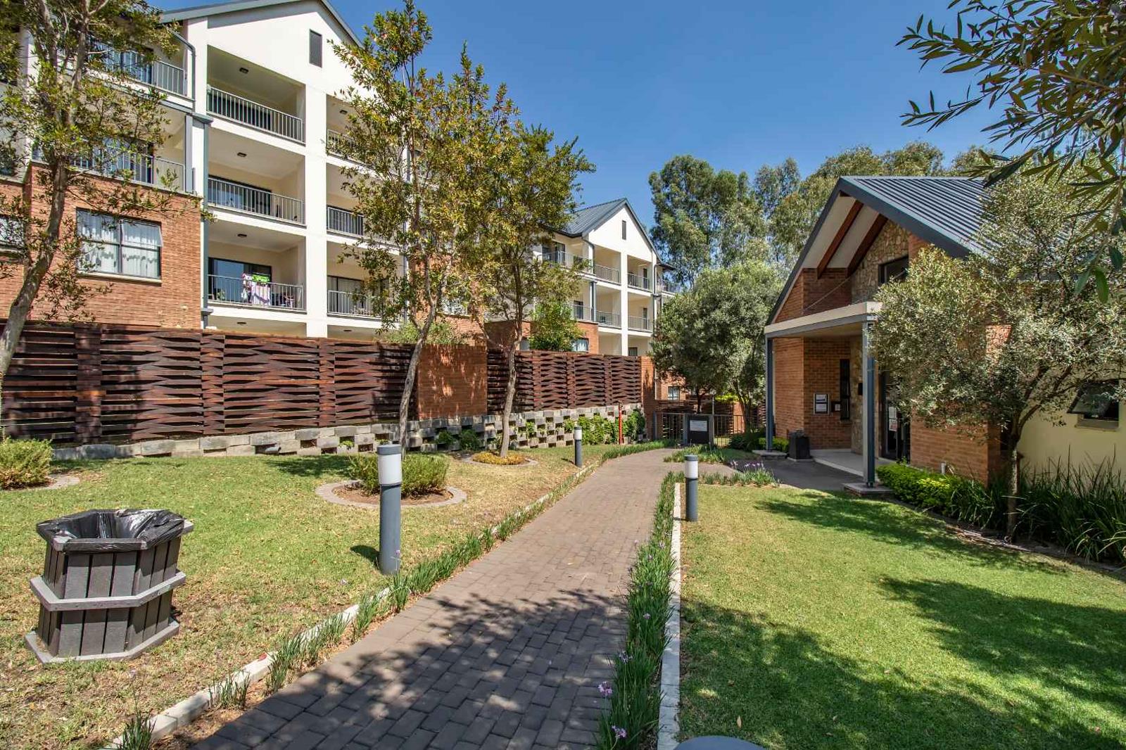 3 Bedroom Apartment in Kyalami AH