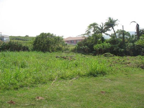 1 680 m² Land