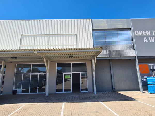 214  m² Commercial space