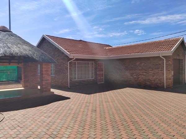 4 Bedroom House