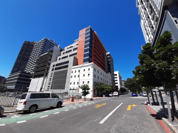 149  m² Commercial space