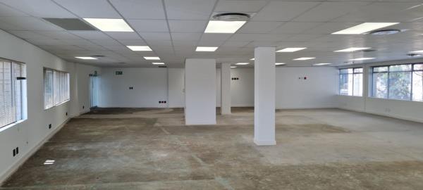 313 m² Office Space