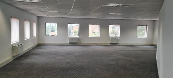 326  m² Office Space